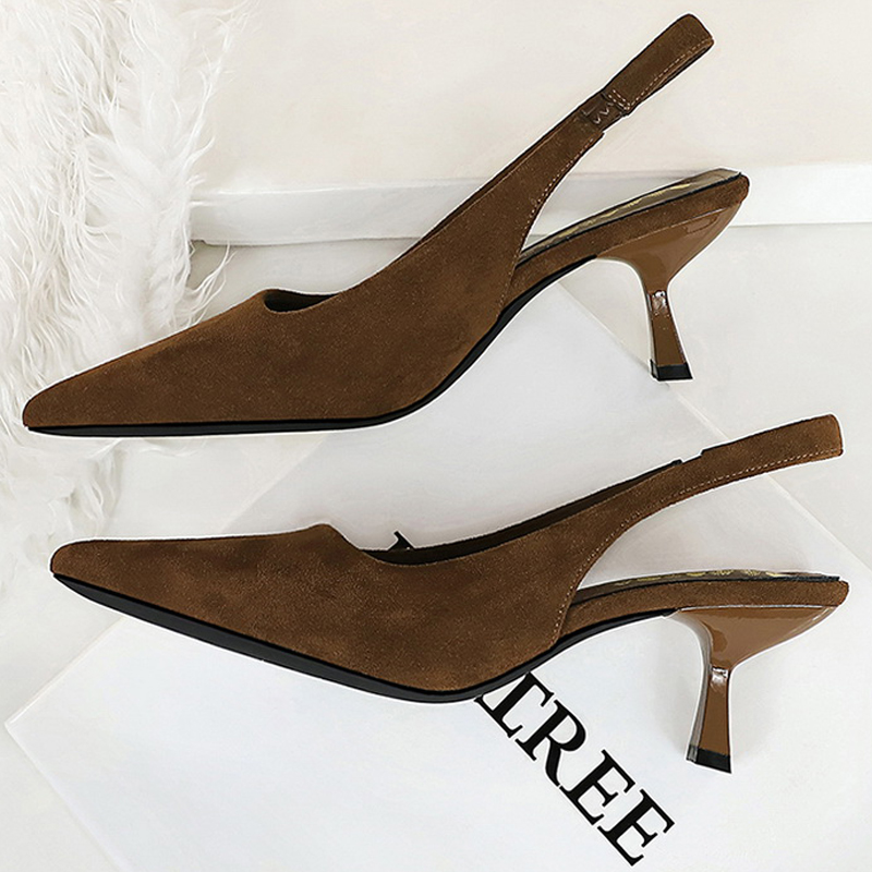 Shoe Tree - BIGTREE Schuhe mit Kitten-Heels, 6 cm,