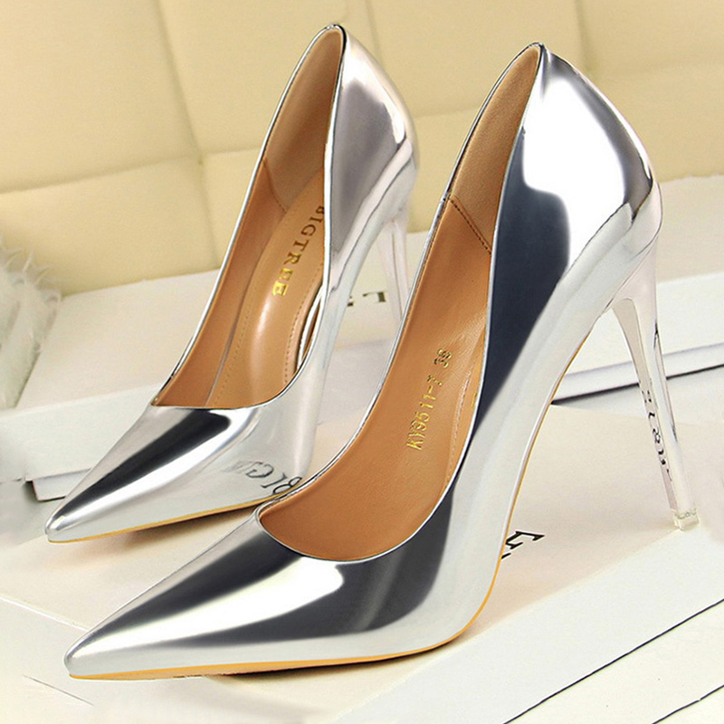 BIGTREE Schuhe Frau Pumpen Pat – Shoe Tree Bewertung und Preis
