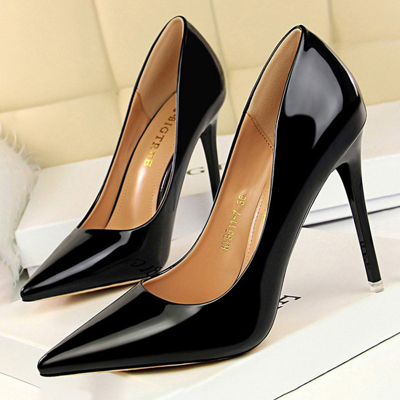 BIGTREE Schuhe Frau Pumpen Pat – Shoe Tree Bewertung und Preis